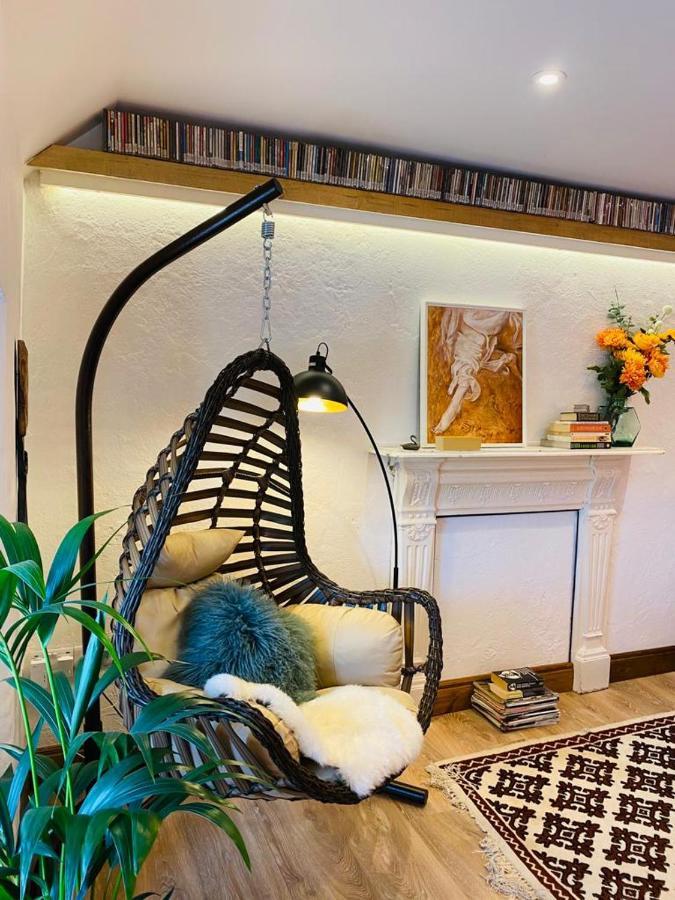 3 Bed Apartment/Explore The Area/Enjoy Our Pub Galway Extérieur photo