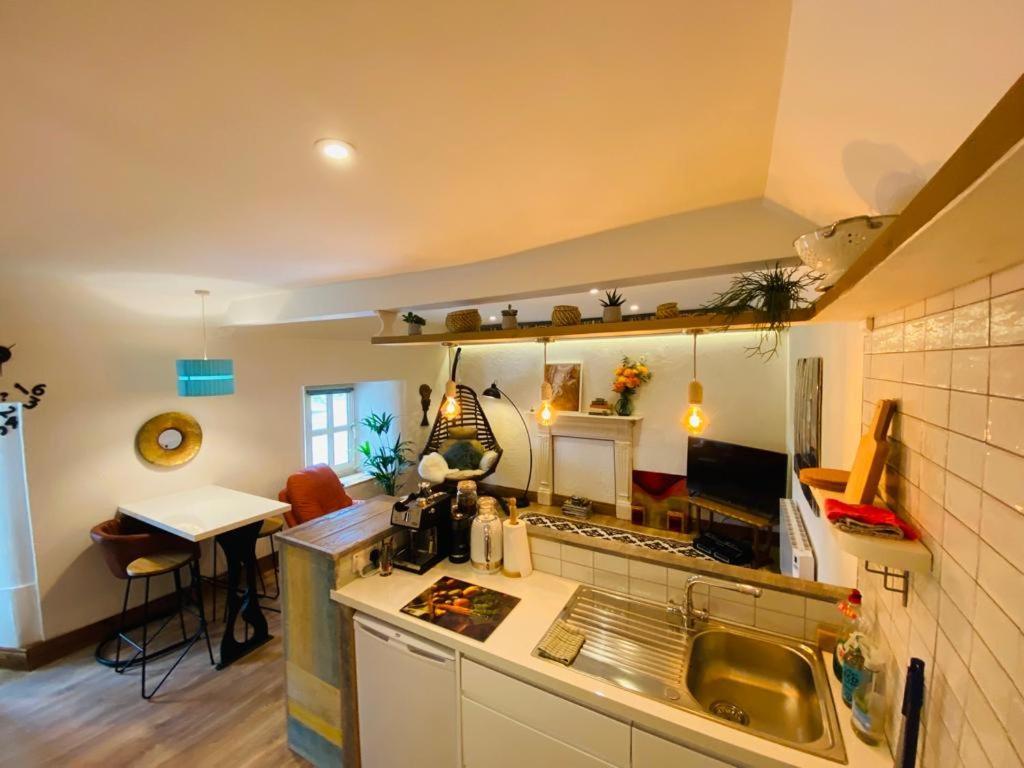 3 Bed Apartment/Explore The Area/Enjoy Our Pub Galway Extérieur photo